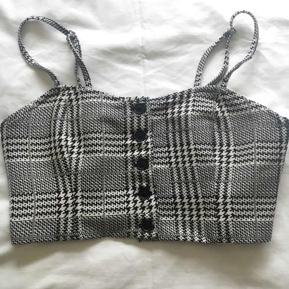 Forever 21 Tops - Houndstooth Crop Top